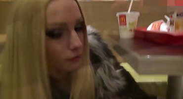 sex gay mò cu Anh ta thay thế mông cellulite phim xex jav lớn bằng Charles dera tàn bạo.